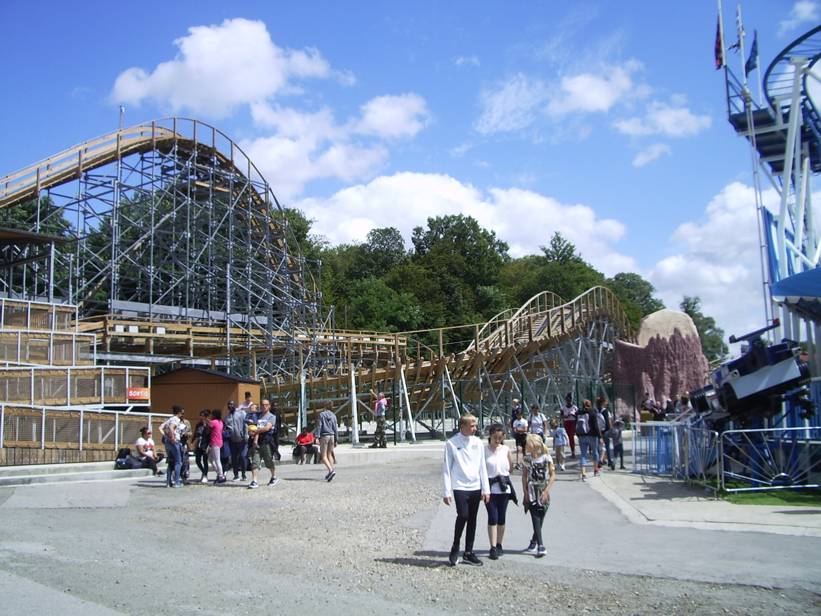 parc d'attraction saint paul  Hzbw