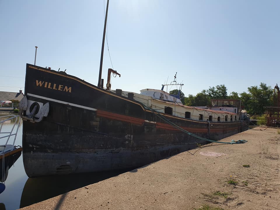 Entre bords de Loire et canal latéral  659l