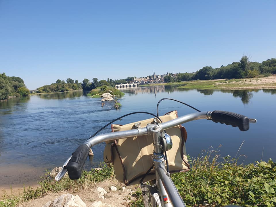 Entre bords de Loire et canal latéral  Y4x3