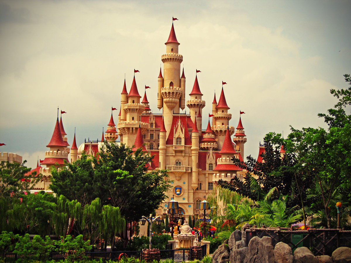 Castle of Magical Dreams [Hong Kong Disneyland - 2020] - Page 9 0vkj