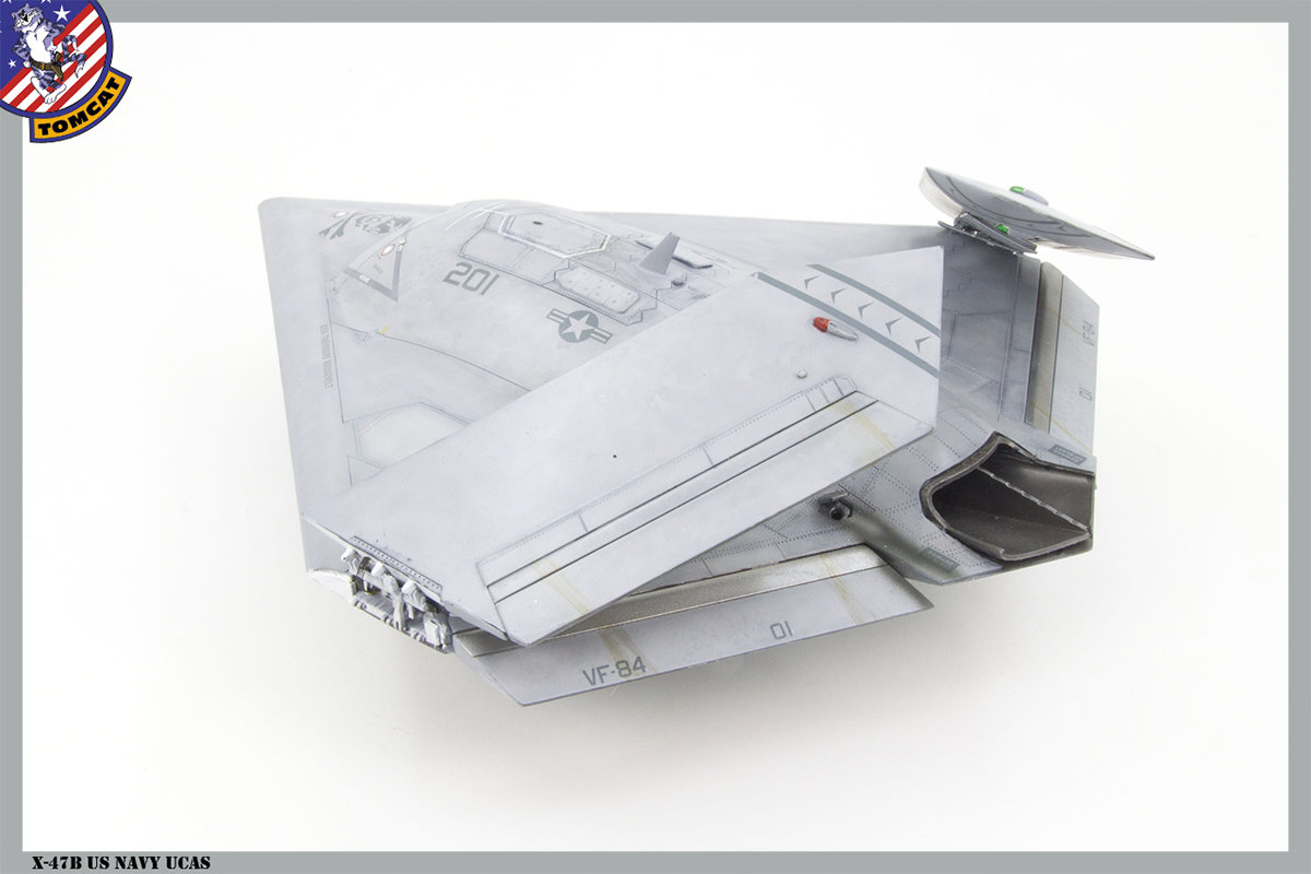 X-47B Freedom Model 1/48 TERMINE - Page 2 Twm0