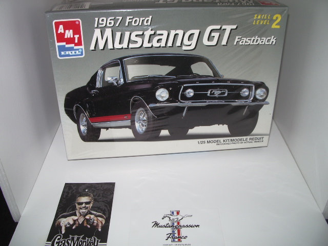 mustang  GT 1967 Fastback AMT/ERTL au 1/25 Jvc6