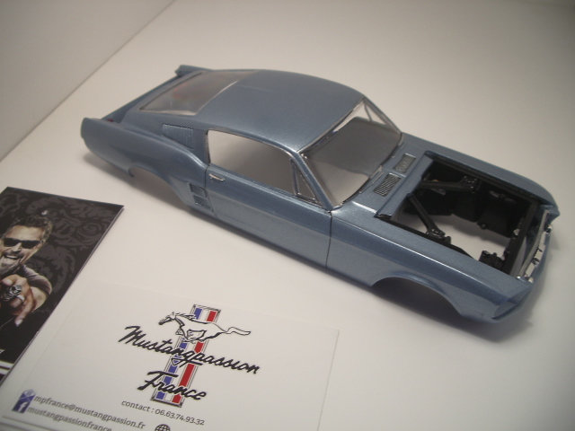 mustang GT 1967 fastback AMT/ERTL 1/25 Q5bw