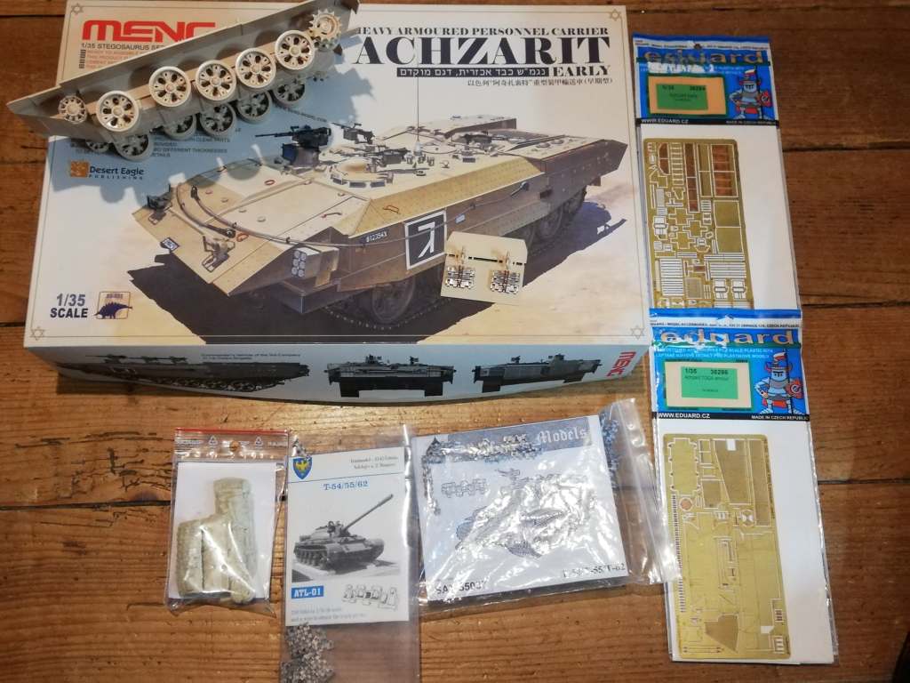 Maquette Plastique 1/35 MB Jeep Militaire MENG - Modèle à Monter Pour Passionnés (ciment Et Peinture Non Inclus)