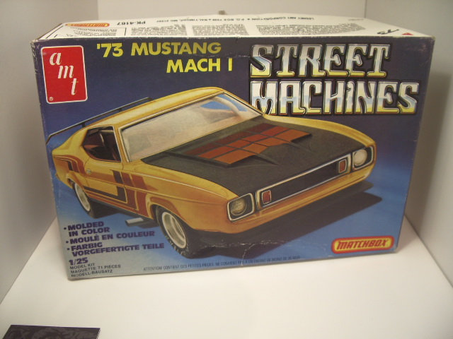 mustang MACH 1 de 1973 de chez AMT / MATCHBOX au 1/25 . 1lhn