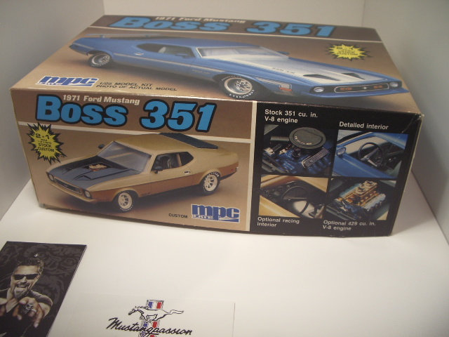 mustang BOSS 351 de 1971 de chez  MPC/ERTL au 1/25 4m9p