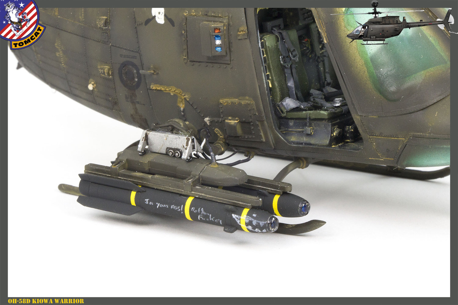OH-58D - 1/35 AFV Club - Page 3 F680