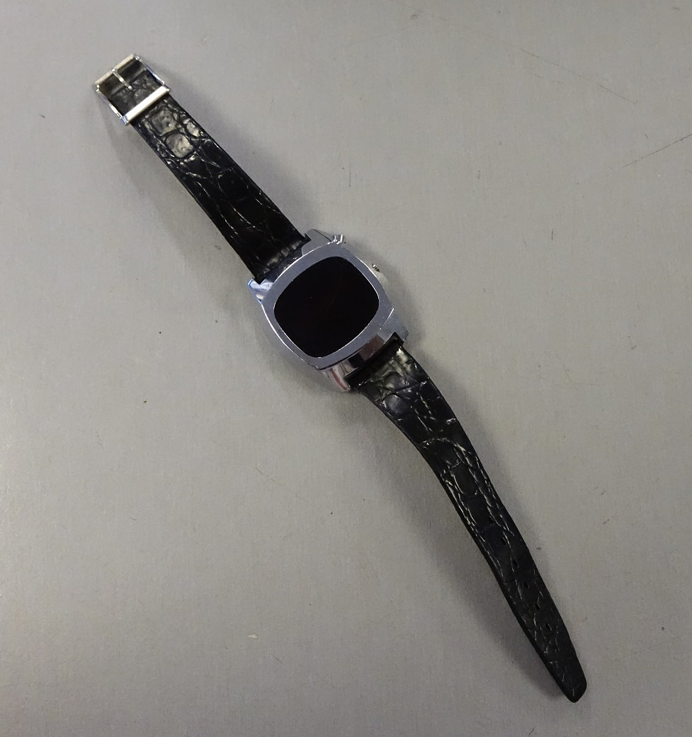ancienne montre à LED des années 70 Tt2x