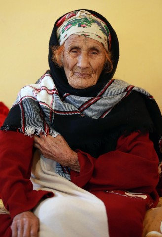 La femme la plus âgée au Monde serait une Kabyle... 142 ans 3b9v