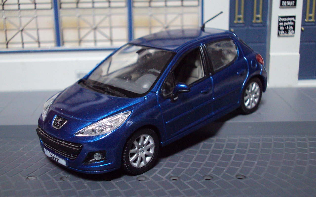 Miniature peugeot cheap 207 5 portes