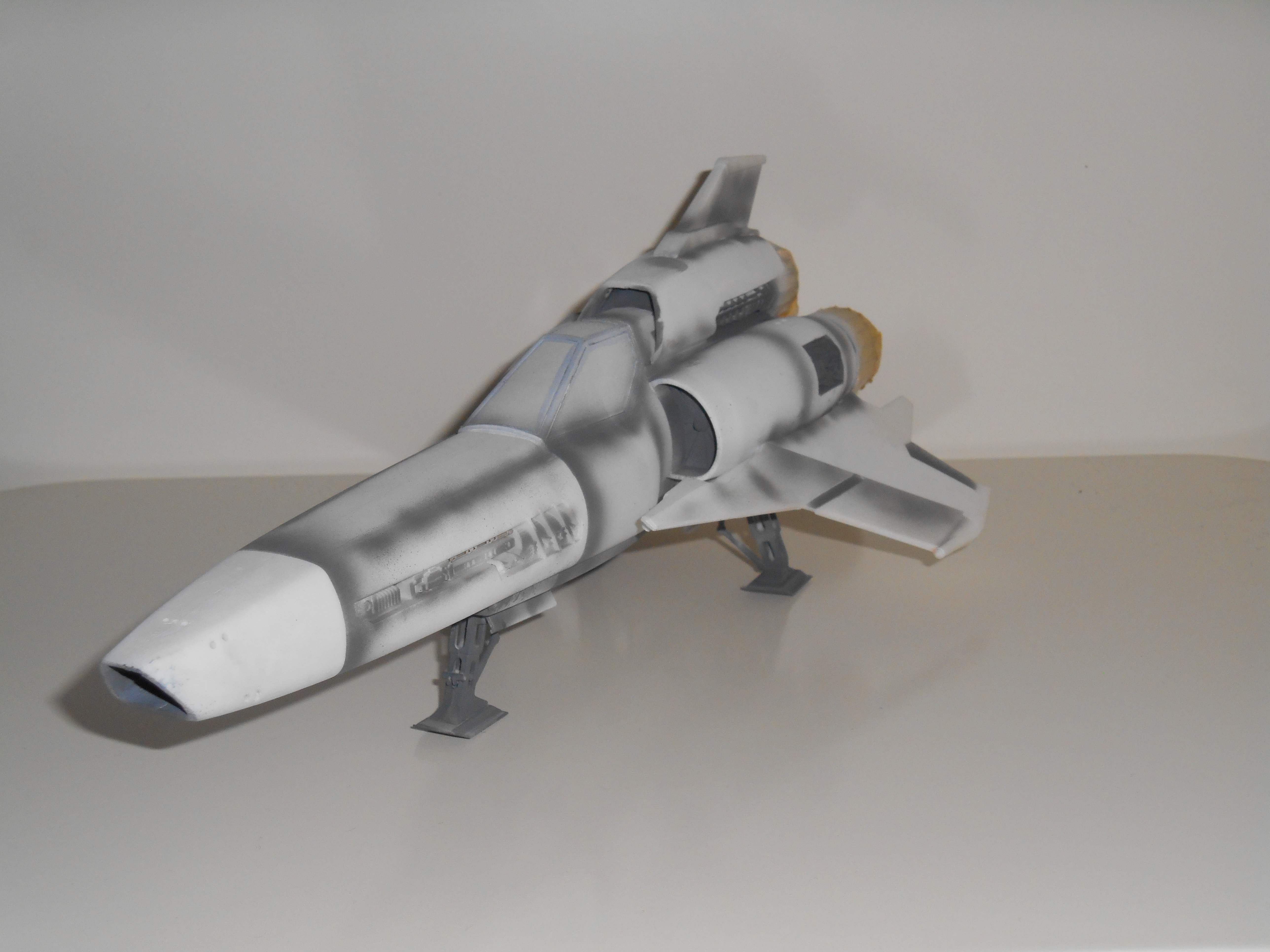 1/32 COLONIAL VIPER Mk II Battlestar Galactica  (Moebius) Tbhn