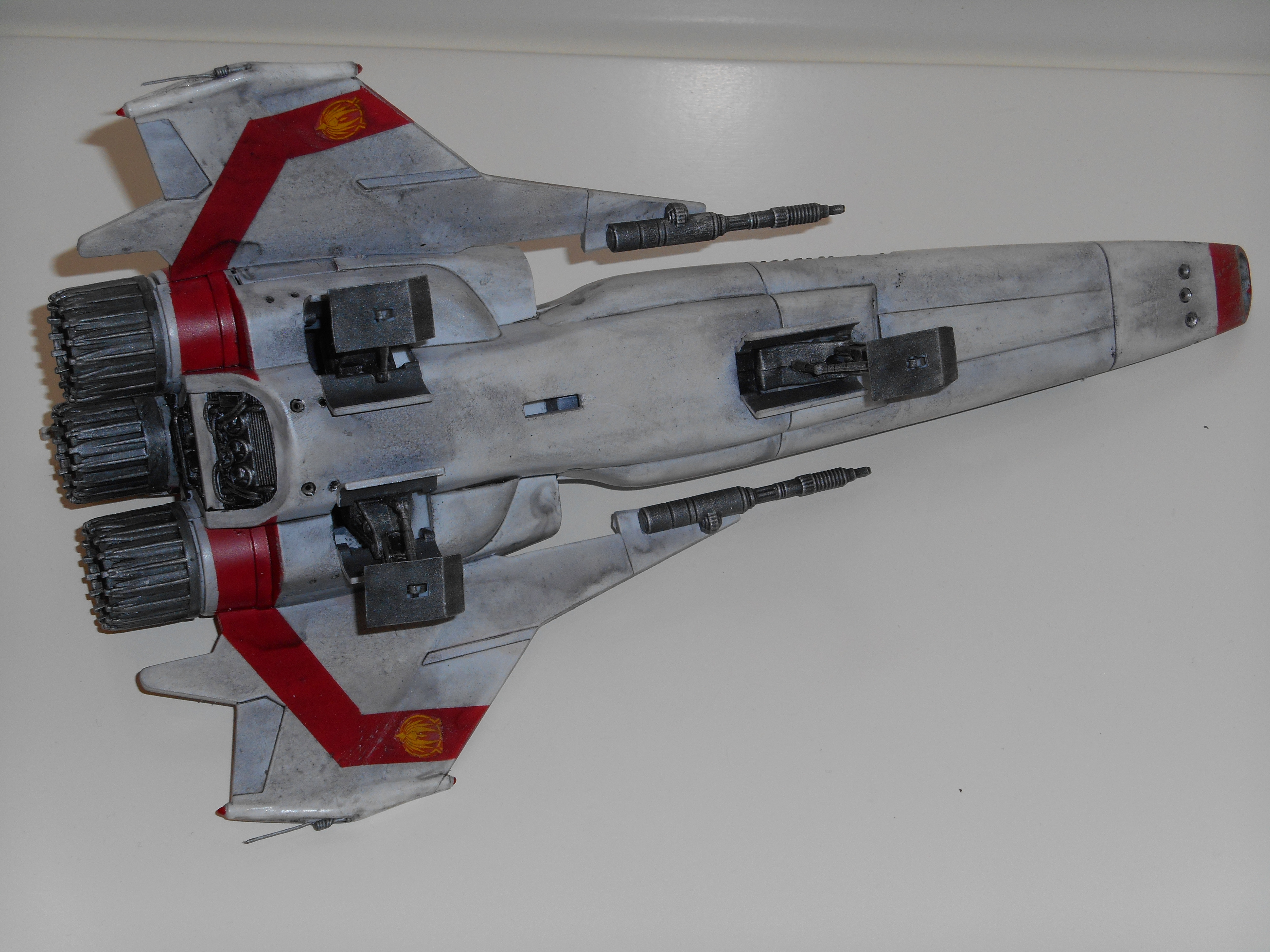 1/32 COLONIAL VIPER Mk II Battlestar Galactica  (Moebius) - Page 3 53gt