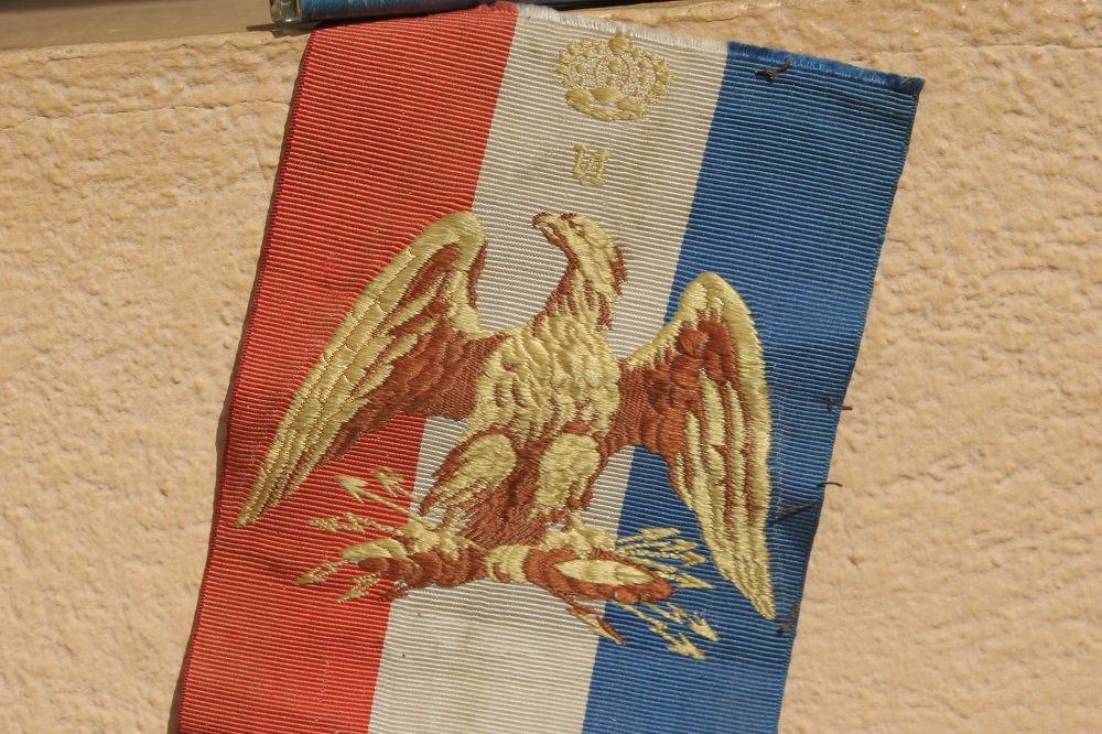 Ruban tricolore avec emblème Napoléon 1er  6vdd