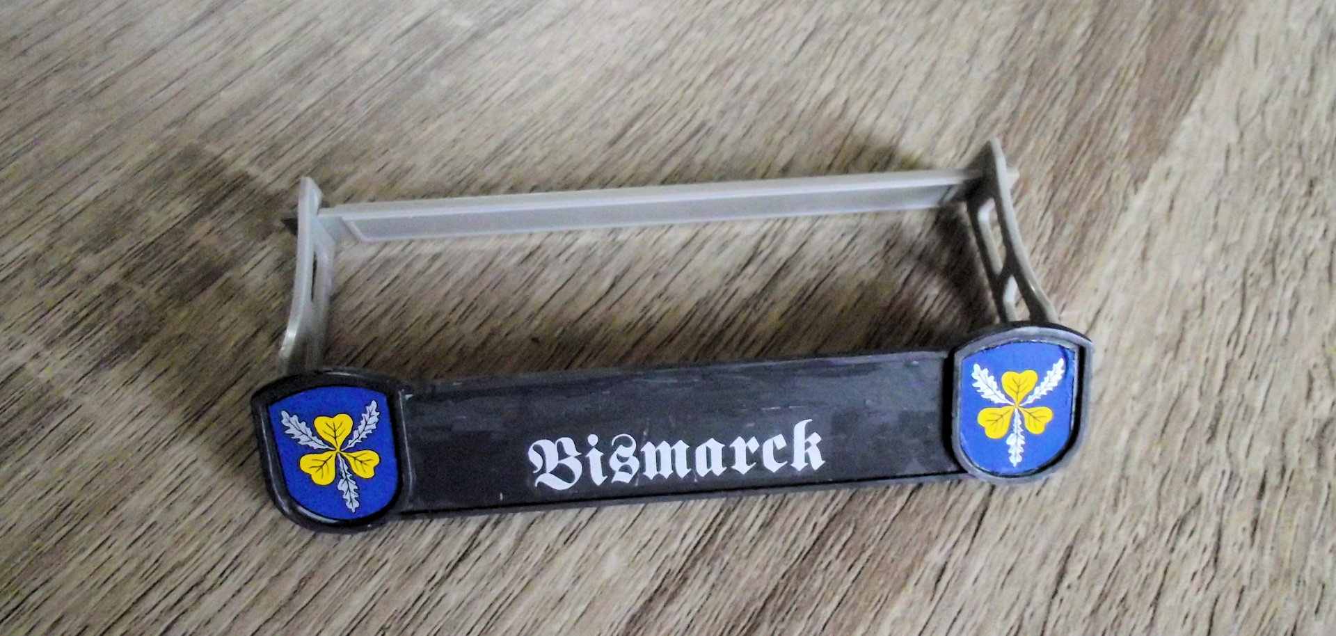 Bismarck Flyhawk 1x700 version standard par denis25 Bdqu