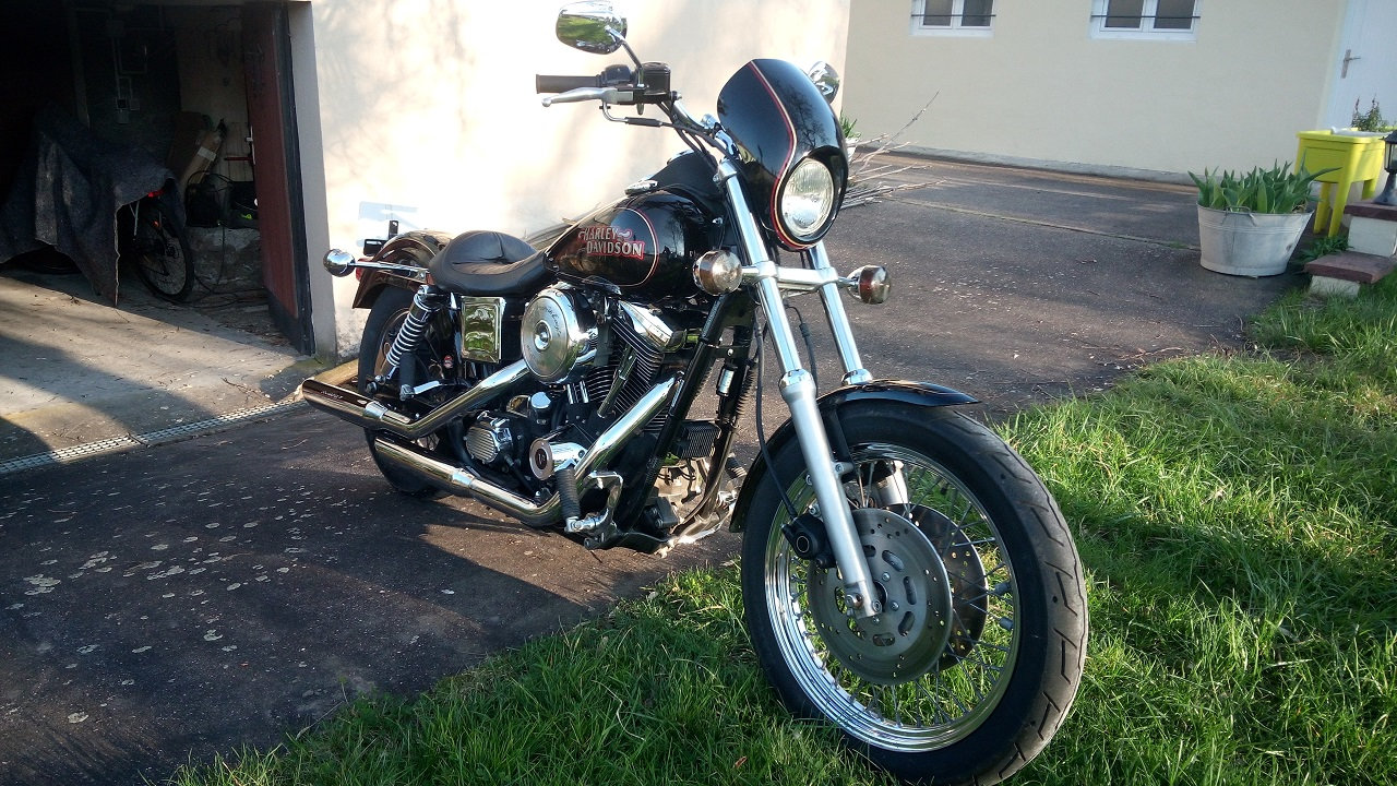 DYNA LOW RIDER ,combien sommes nous ? - Page 11 Kebh