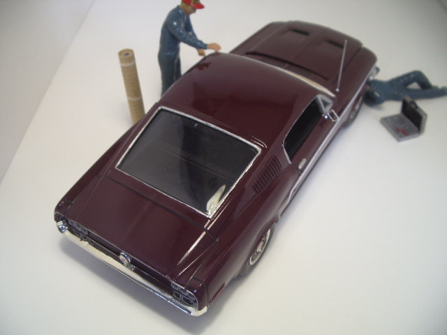 mustang GT 1968 de chez revell au 1/25 .  X6p4