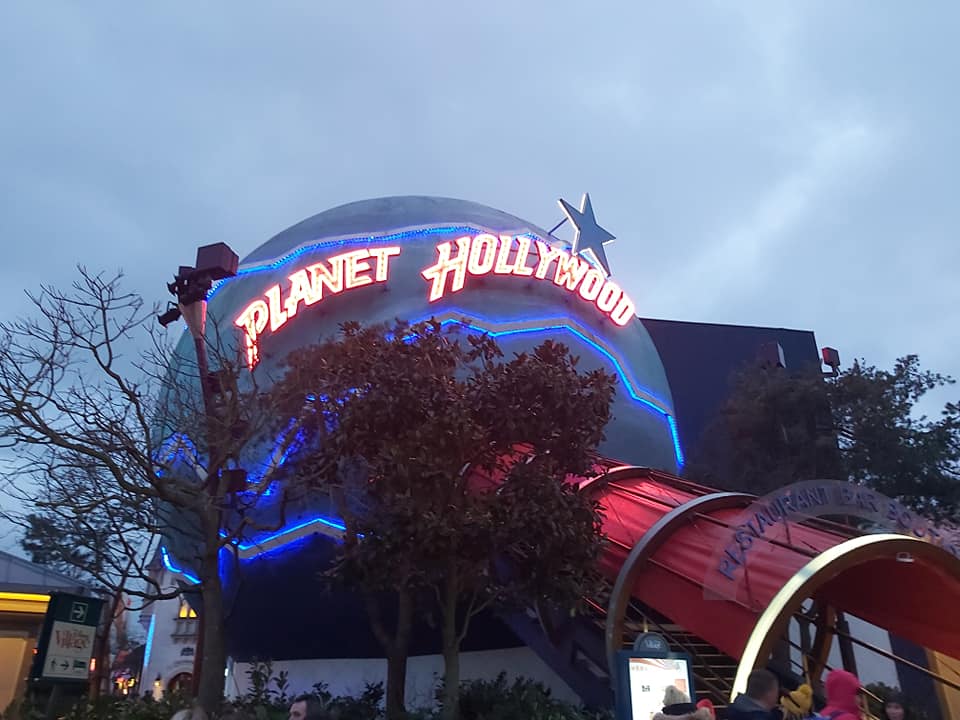 Planet Hollywood (Disney Village) fermeture définitive 7 Janvier 2023 - Page 5 30zm