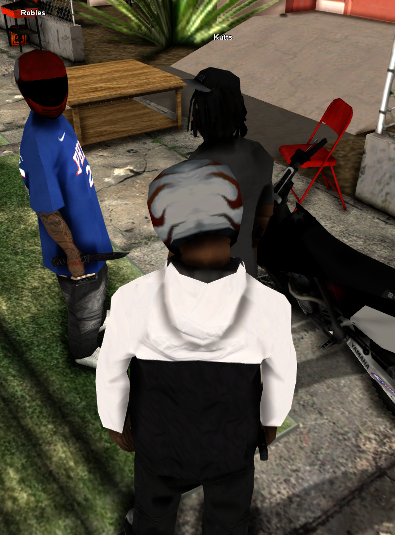 (GANG)(PED) Hacienda Village, Watts Bloods - Page 18 Ntuh