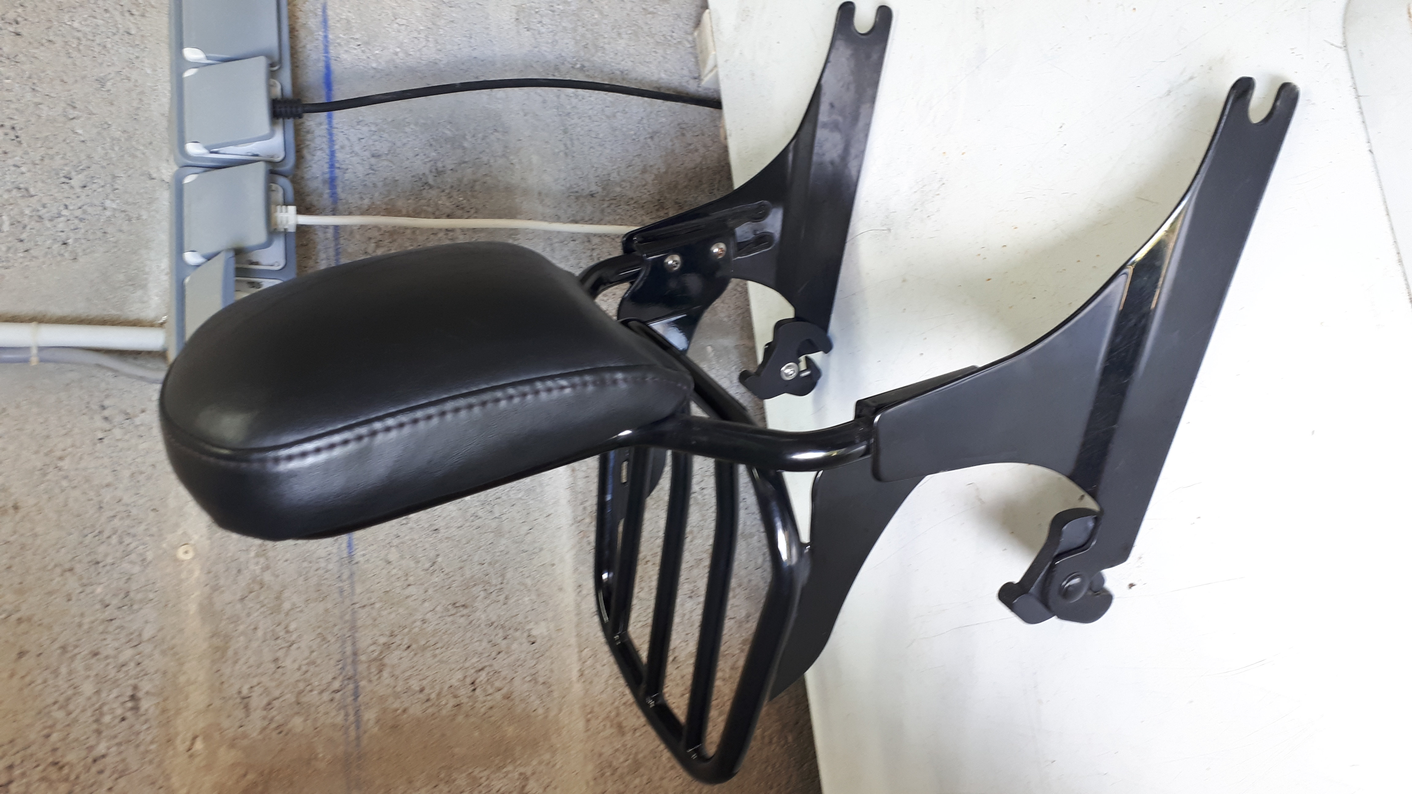 Sissy bar softail [VENDU] As8q