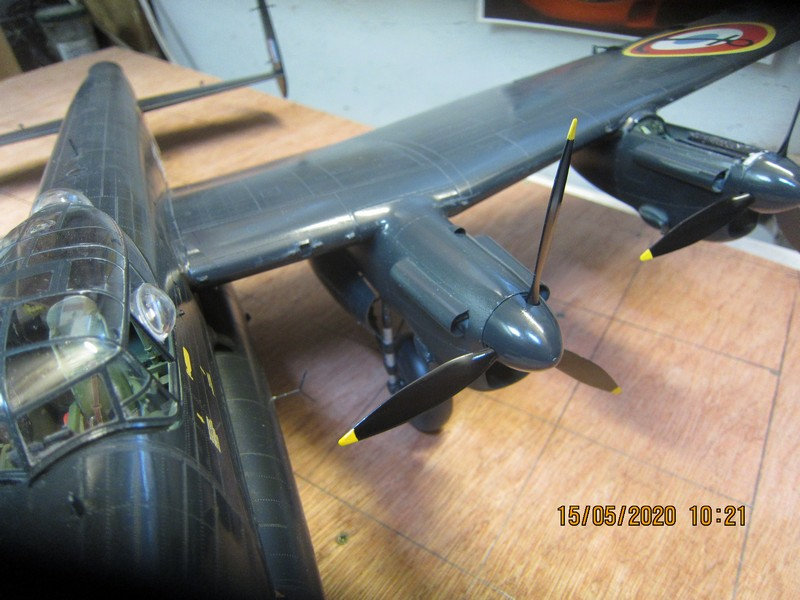 Dio : Avro Lancaster B Mk.1 [HKM 1/32°] de 0582..574 Richard - Page 2 2e0t