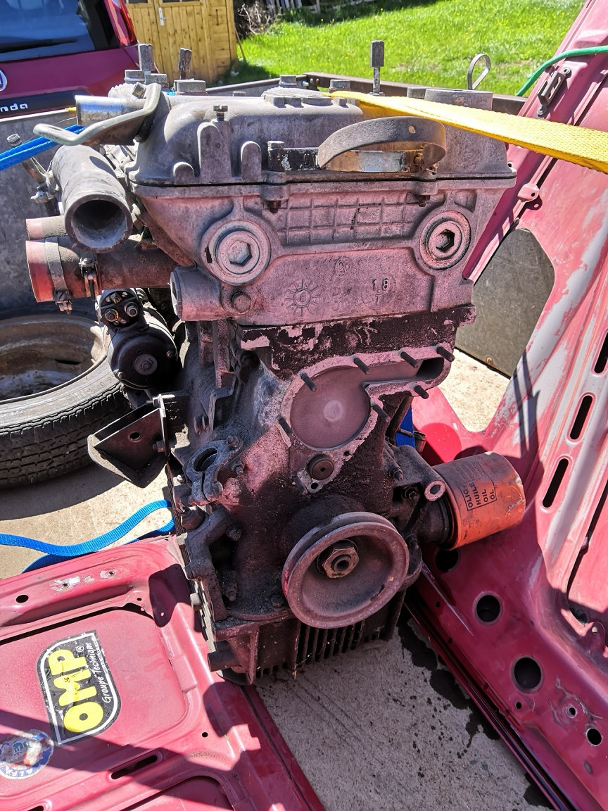 Restauration moteur 1800 turbo Groupe A et 1800T standard - Page 2 Kl87