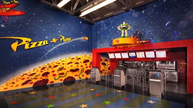 Pizza Planet (Disneyland Parc) définitivement fermé ...  - Page 6 Xyrm