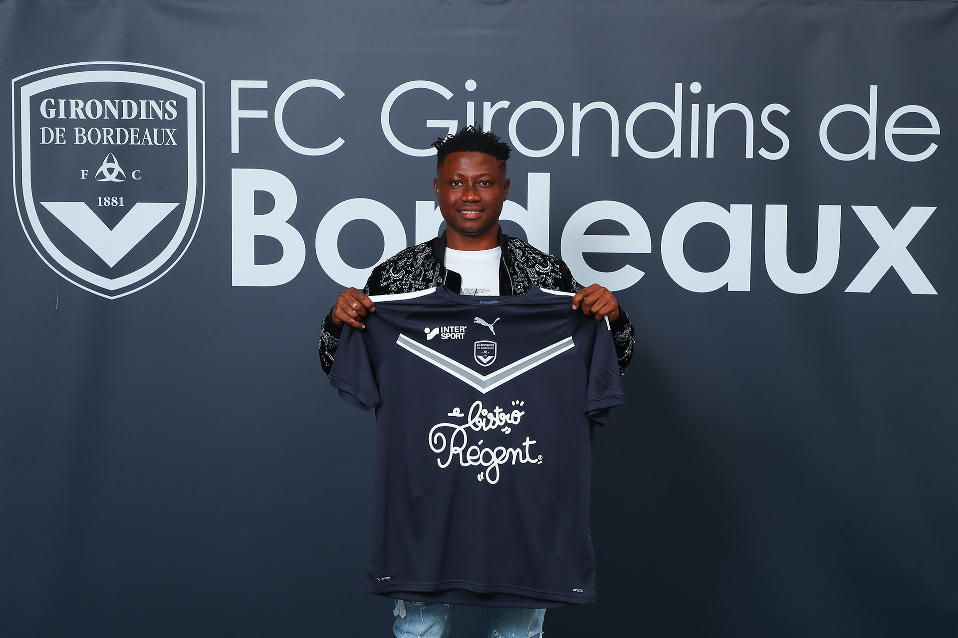 Actualités : Premier contrat professionnel pour Daouda Diallo - Formation Girondins 