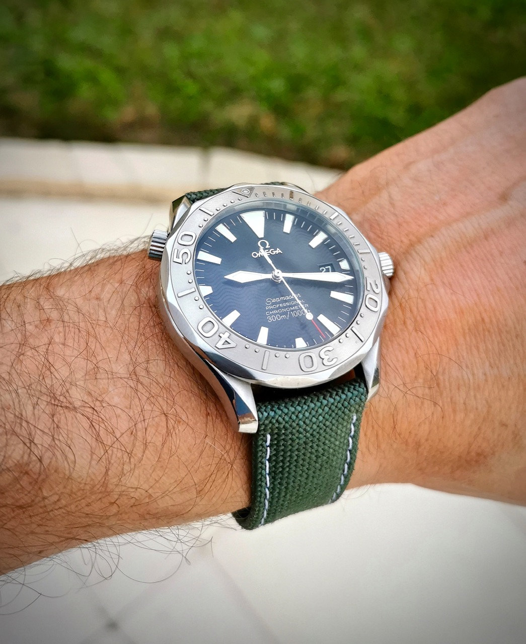 Le club des heureux possesseurs d'Omega Seamaster "Peter Blake" - tome I - Page 9 3pv0