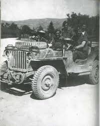 * 1/35 Jeep commando SAS 1944    TAMIYA E5s4