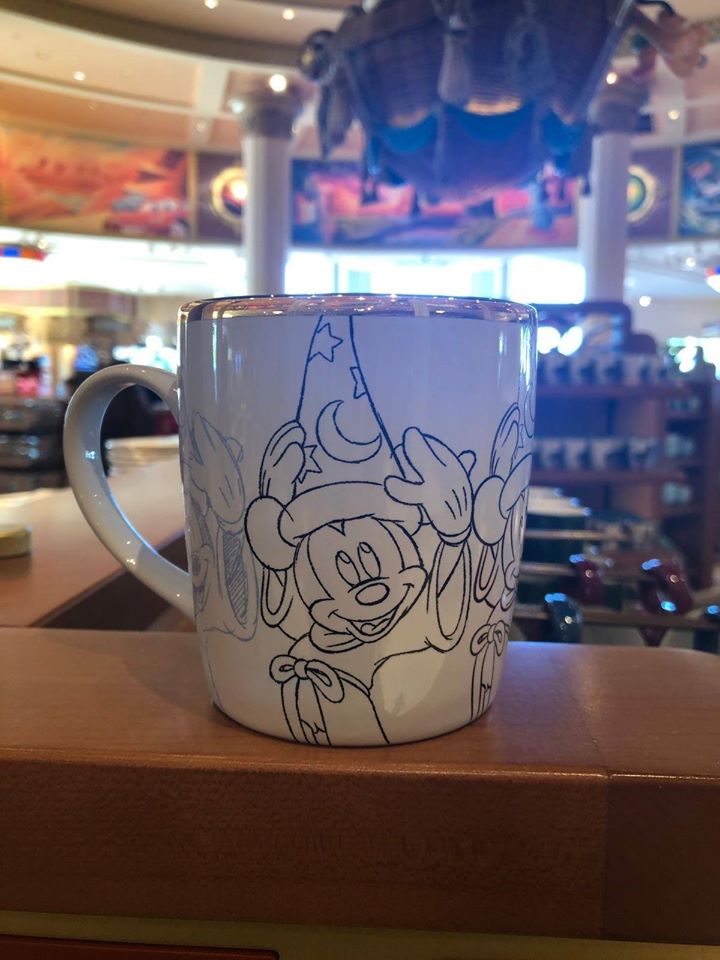 Mugs, bols et tasses Disney - Page 10 Bfsg