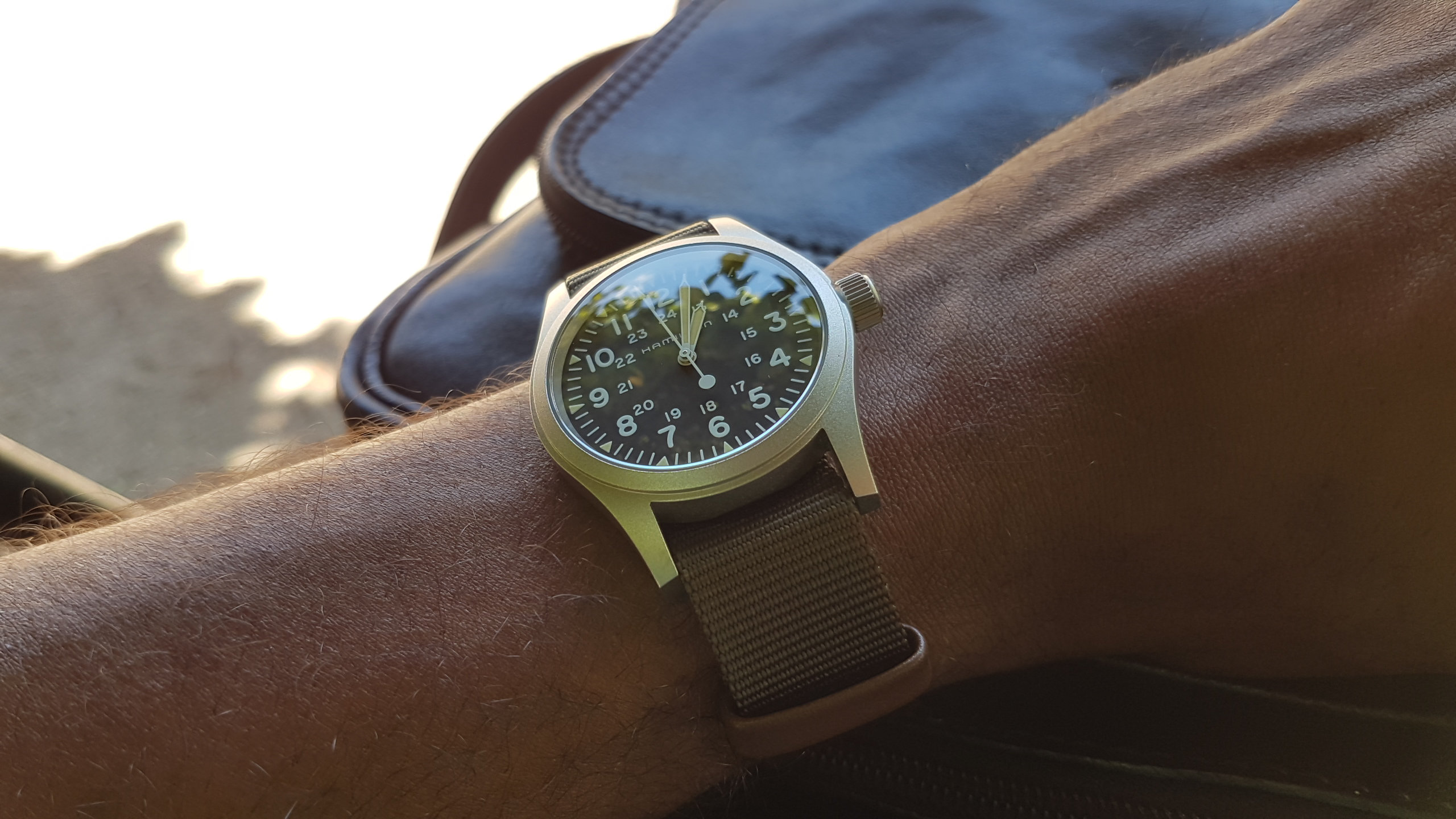 Hamilton Khaki Field Mechanical : Une légende au poignet - Page 3 Mvpr