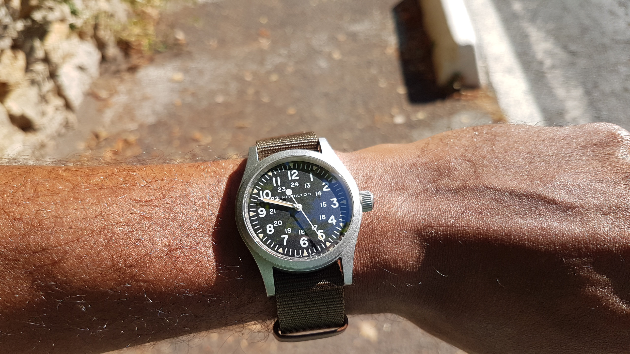 Hamilton Khaki Field Mechanical : Une légende au poignet - Page 3 Pkr0