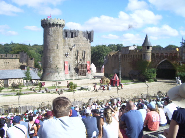 parc du puy du fou 692i