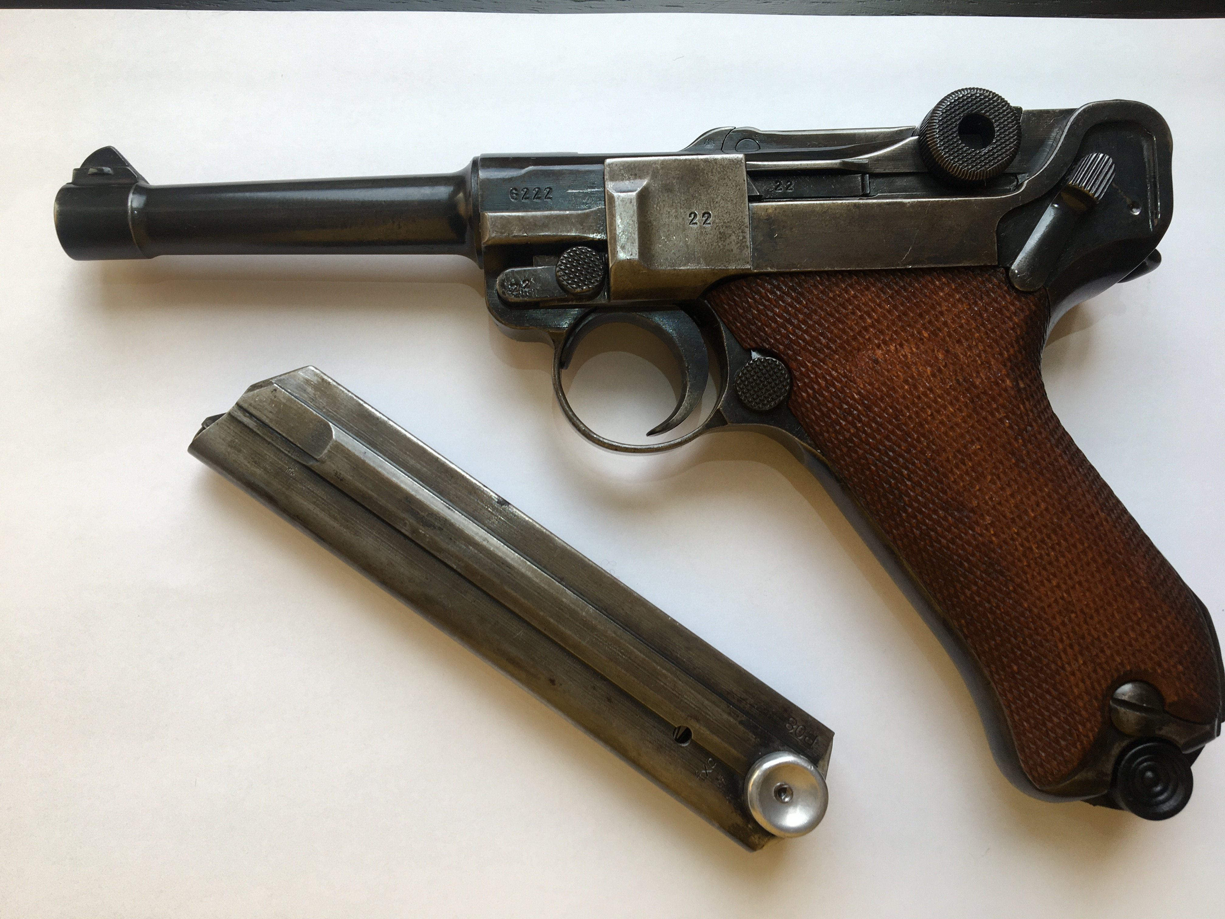 Ma dernière acquisition : P08 S/42 de 1938 avec son étui  7vr4