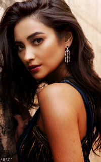 Shay Mitchell Hrfl