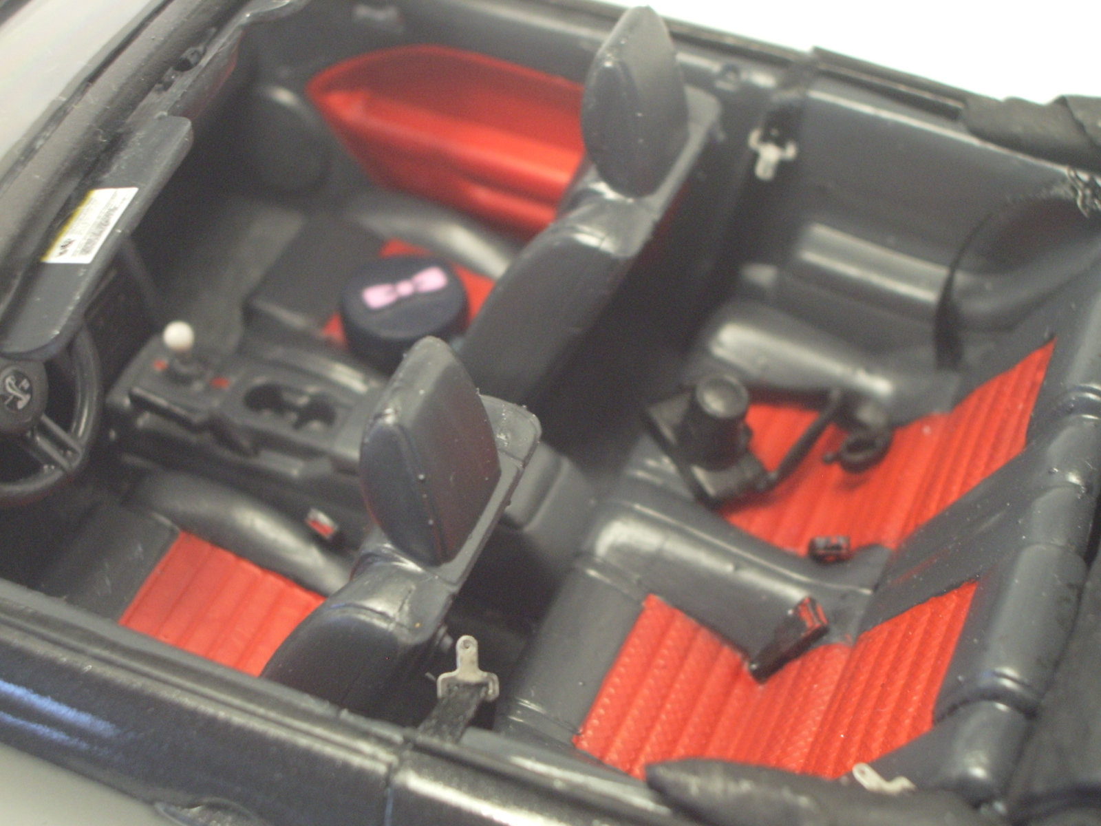 mustang SHELBY GT 500 convertible de 2008  de chez revell .  5c0l