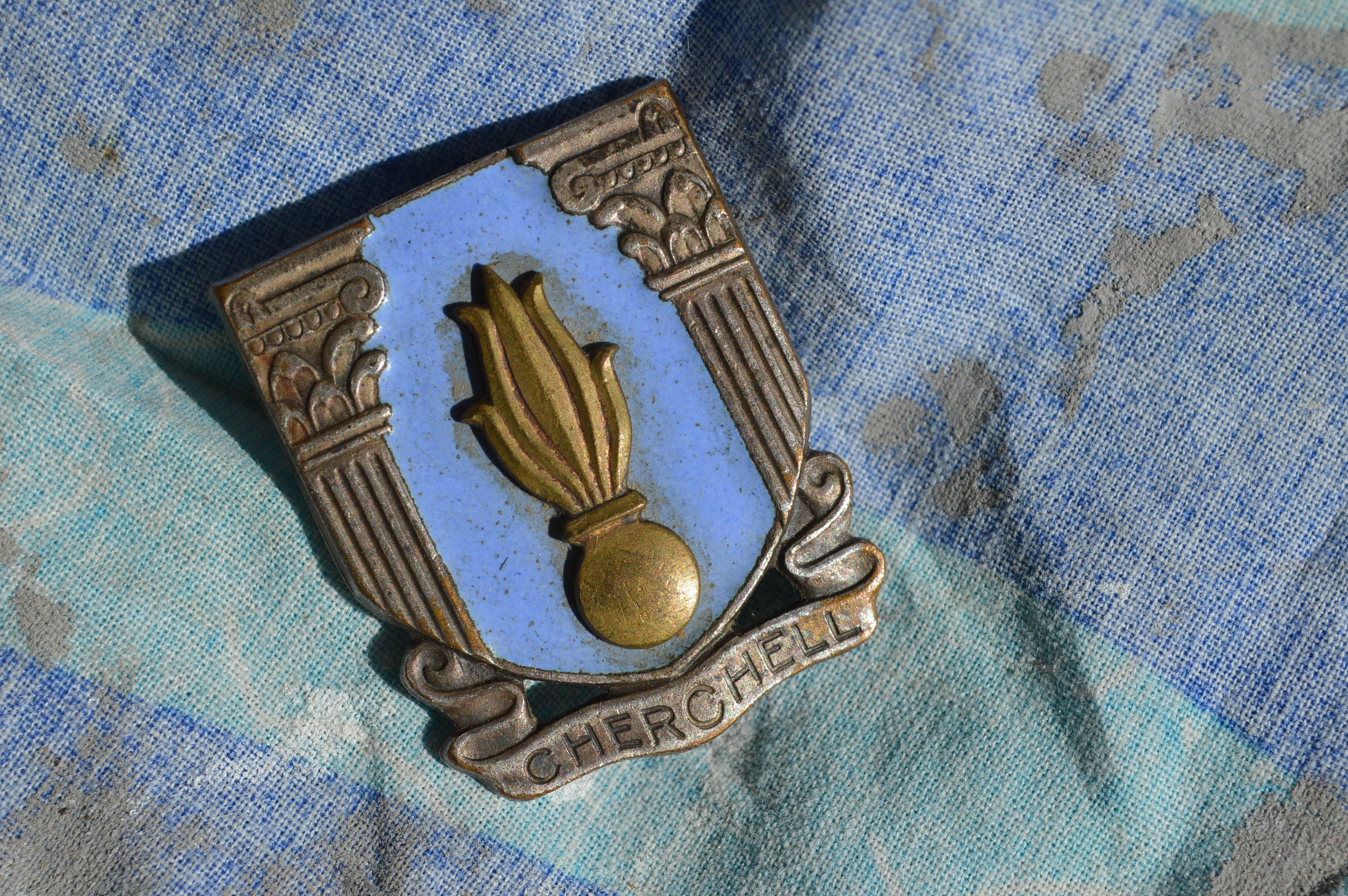 insignes français à dater et une croix de fer 1939 à authentifier  St1c
