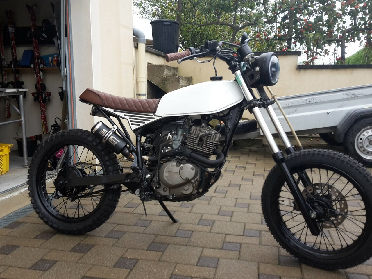 Suzuki dr cheap 125 scrambler