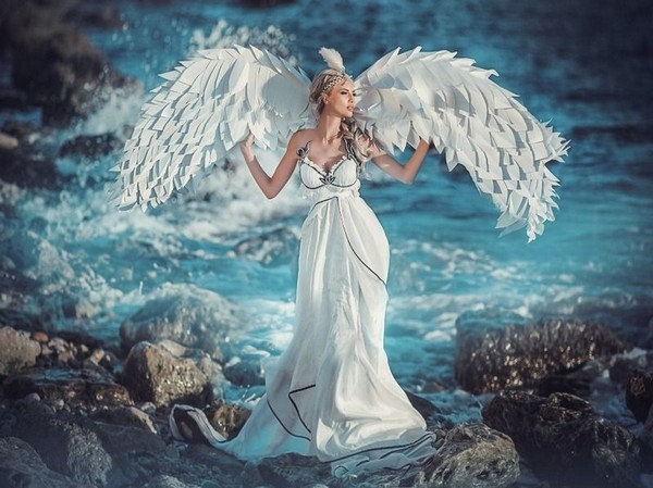 ---------------------------------------quand les anges ouvre leur ailes, belle images---- dans anges jfw3