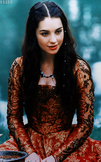 Adelaide Kane  B326