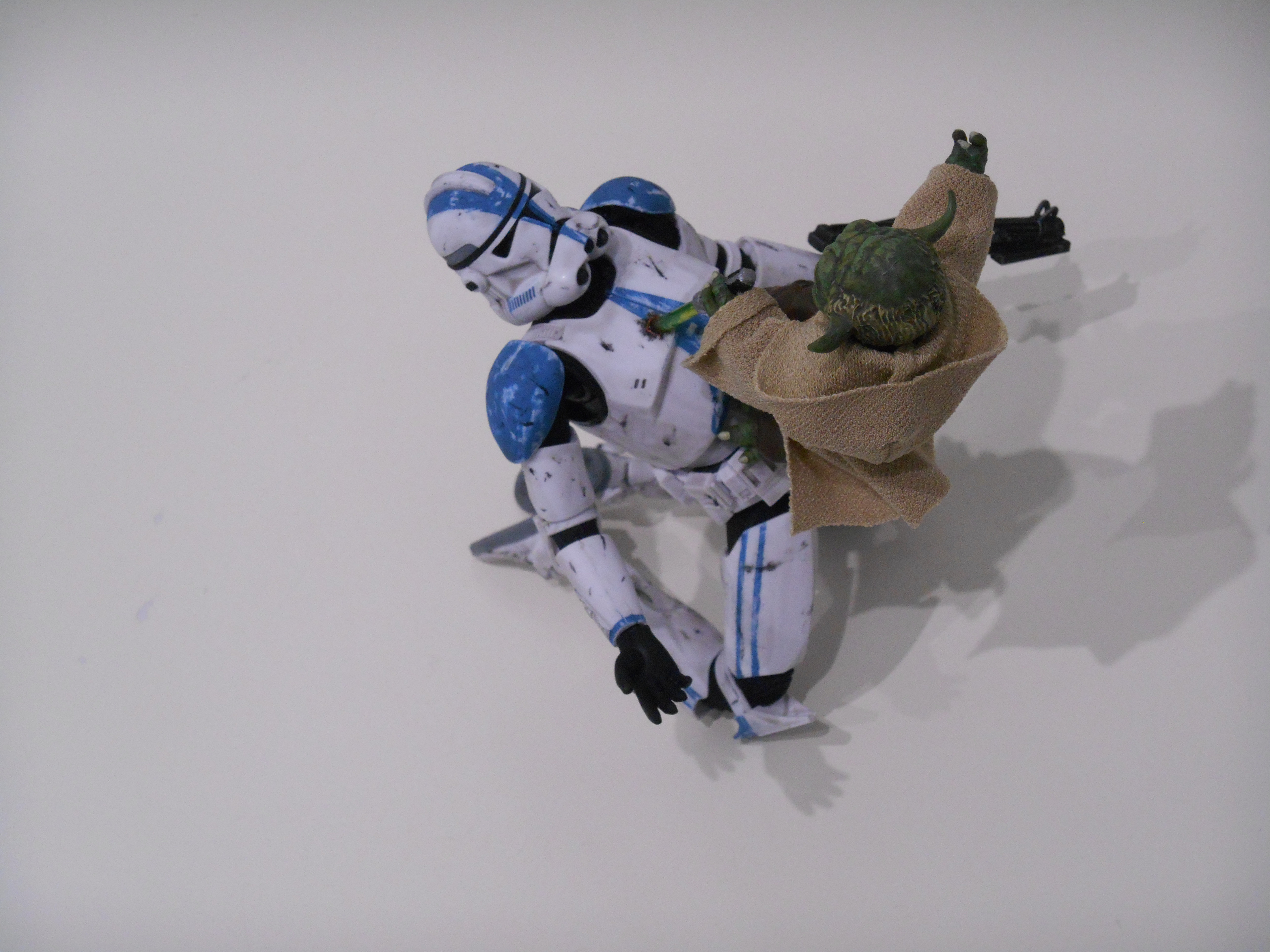 1/12ème YODA vs CLONE TROOPER  (HASBRO & BANDAÏ) S4yb