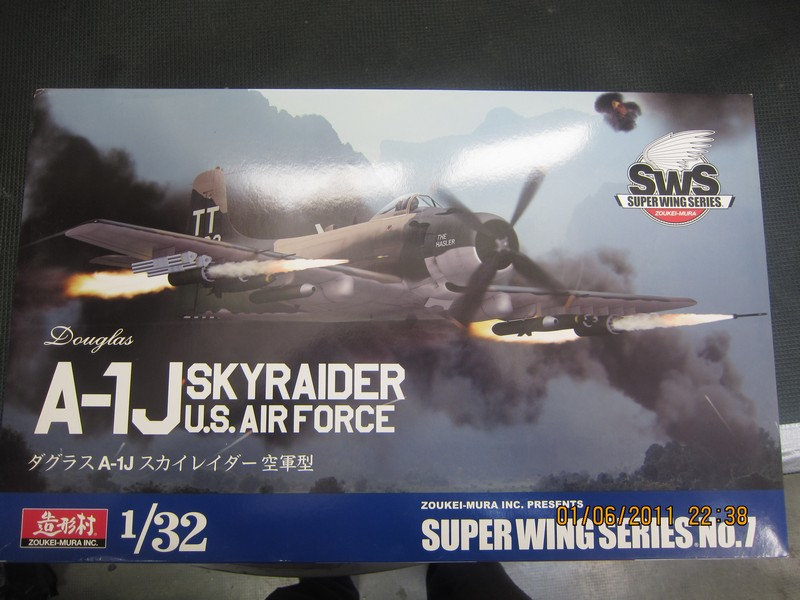 A-1 J Skyraider 1/32 Zoukei-mura 8qz8