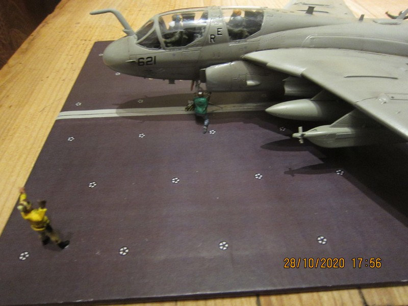 [GB Guerre du Golfe] EA-6B Prowler 1/48 Kinetic R5r2