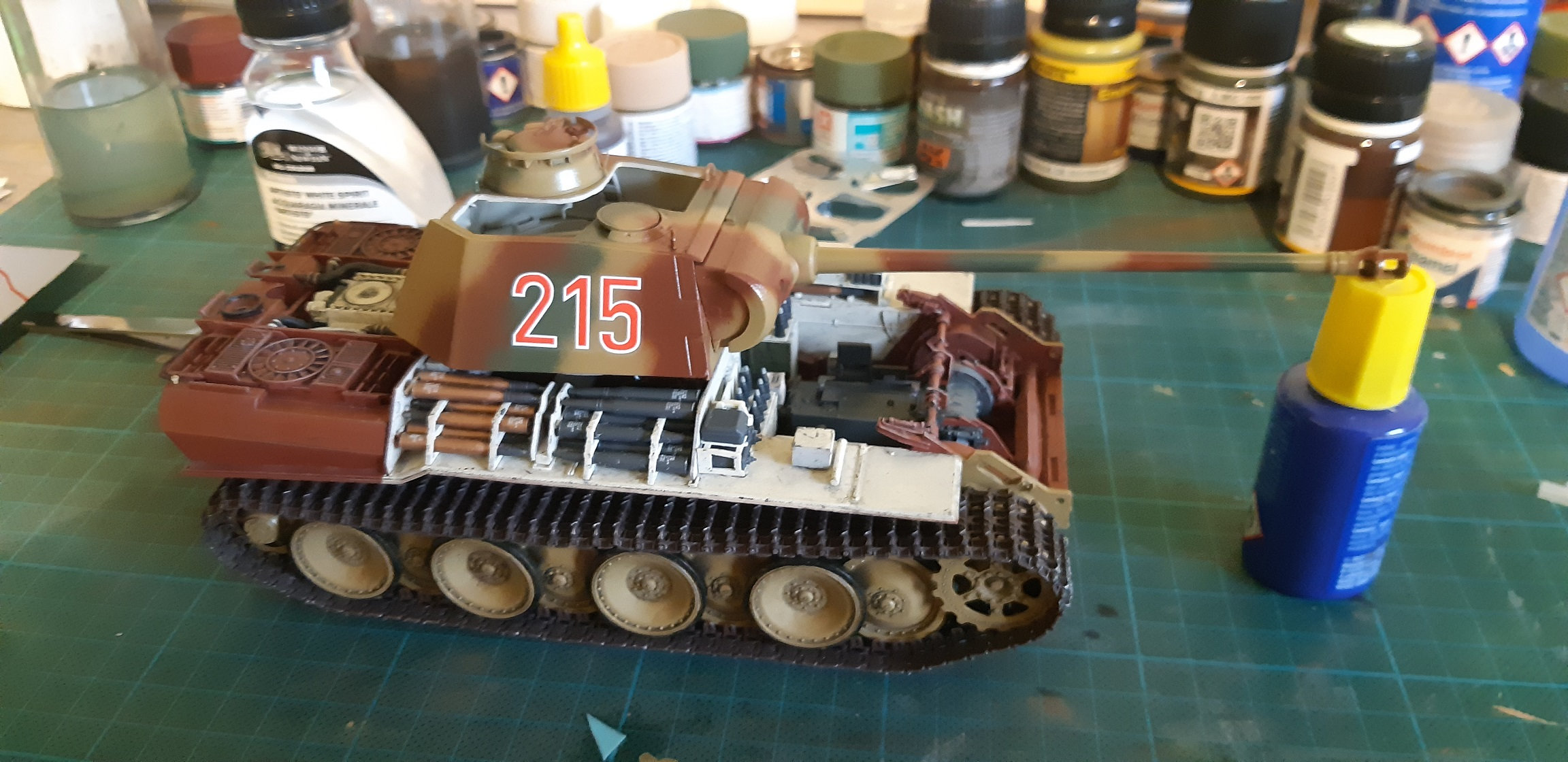 panther - Panther ausf.A Takom full interior Ea0b