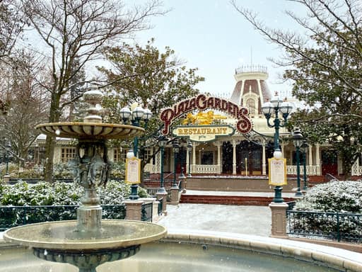 Plaza Gardens Restaurant (Disneyland Parc) - Page 10 Gpdu