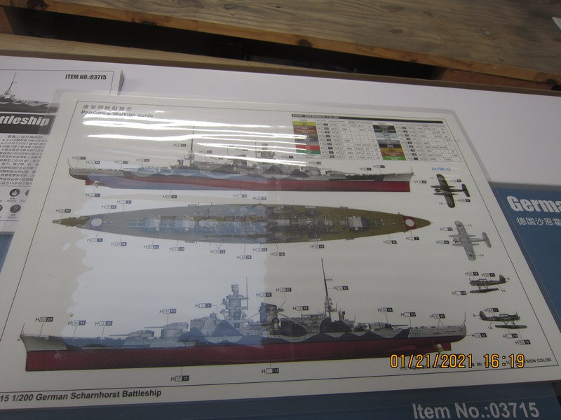 [TRUMPETER] Croiseur de bataille SCHARNHORST 1/200ème Réf 03715 Haqs