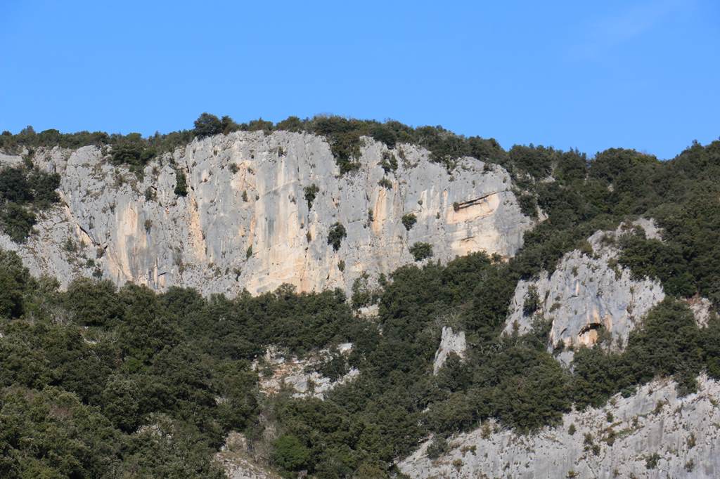 Gorges de l'Ardèche en hiver Wd6u