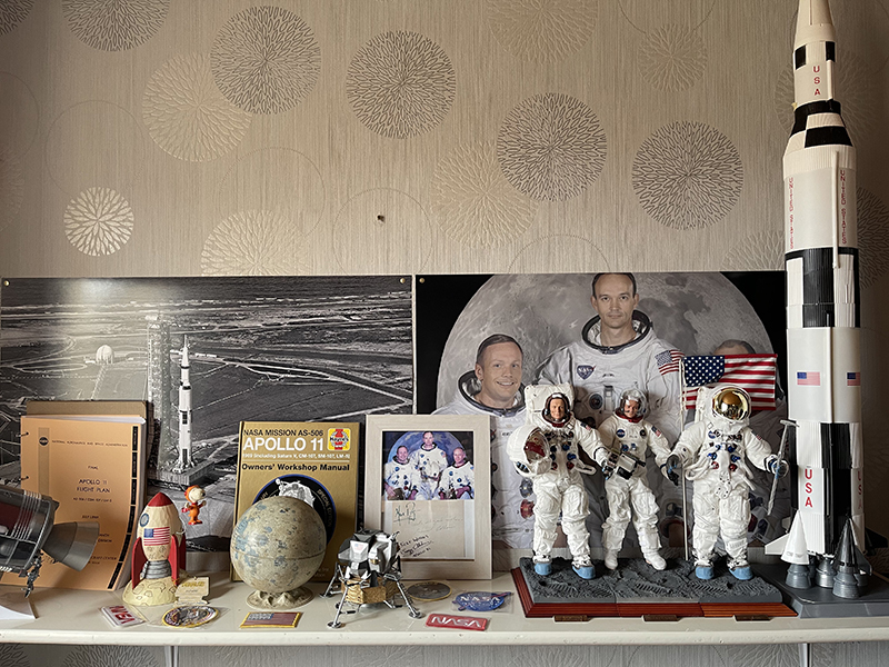 vos goodies MoonWatch - Page 2 6qe3