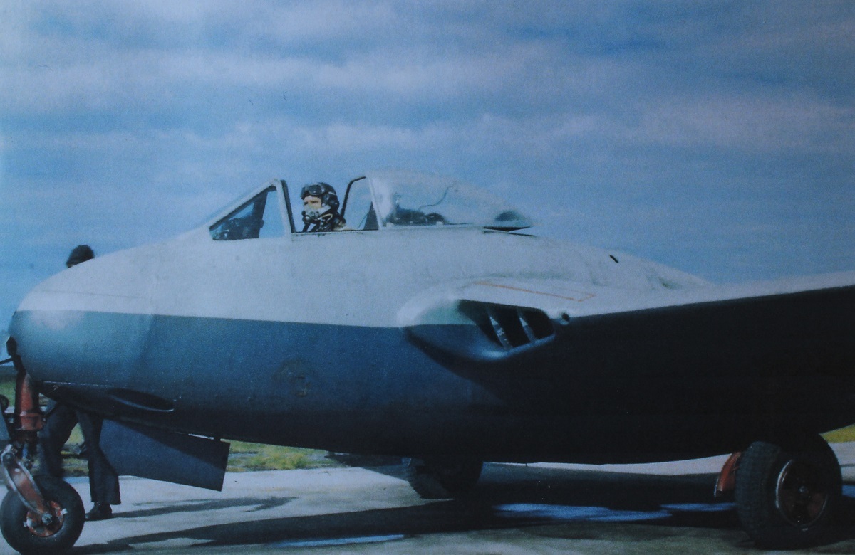 De Havilland Vampire Mk 1 - Kits Special Hobby et Amodel 1/72. Déclinaison des décorations Armée de l'Air. Le Mk1 bicolore est FINI ! 2ztf