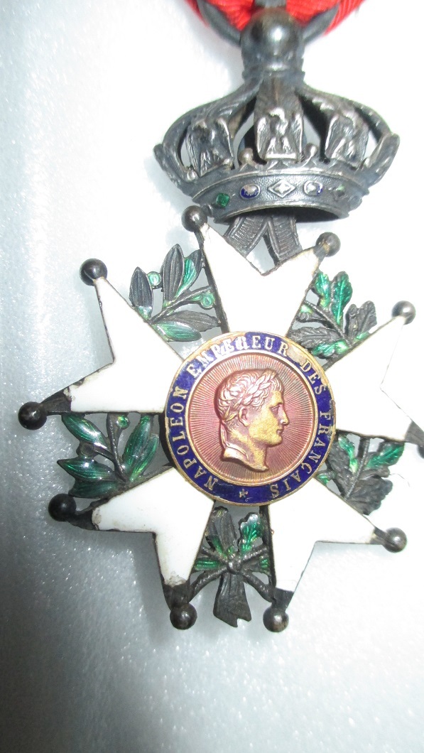  2 Légion d'Honneur ... Vx76